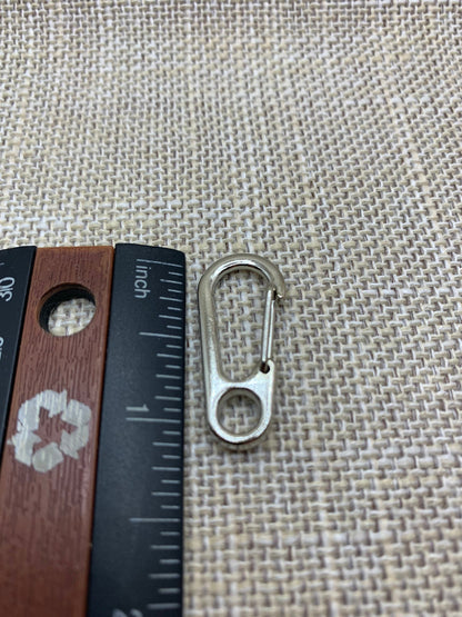 Metallic Clips, Tzit Tzit Clips, Tzitzit, Yahuah, Numbers 15, Size measure 1"